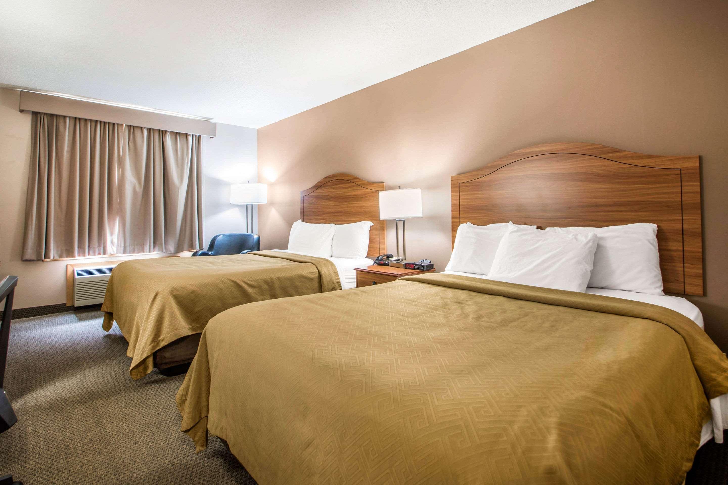 Clarion Pointe 2* Tomah